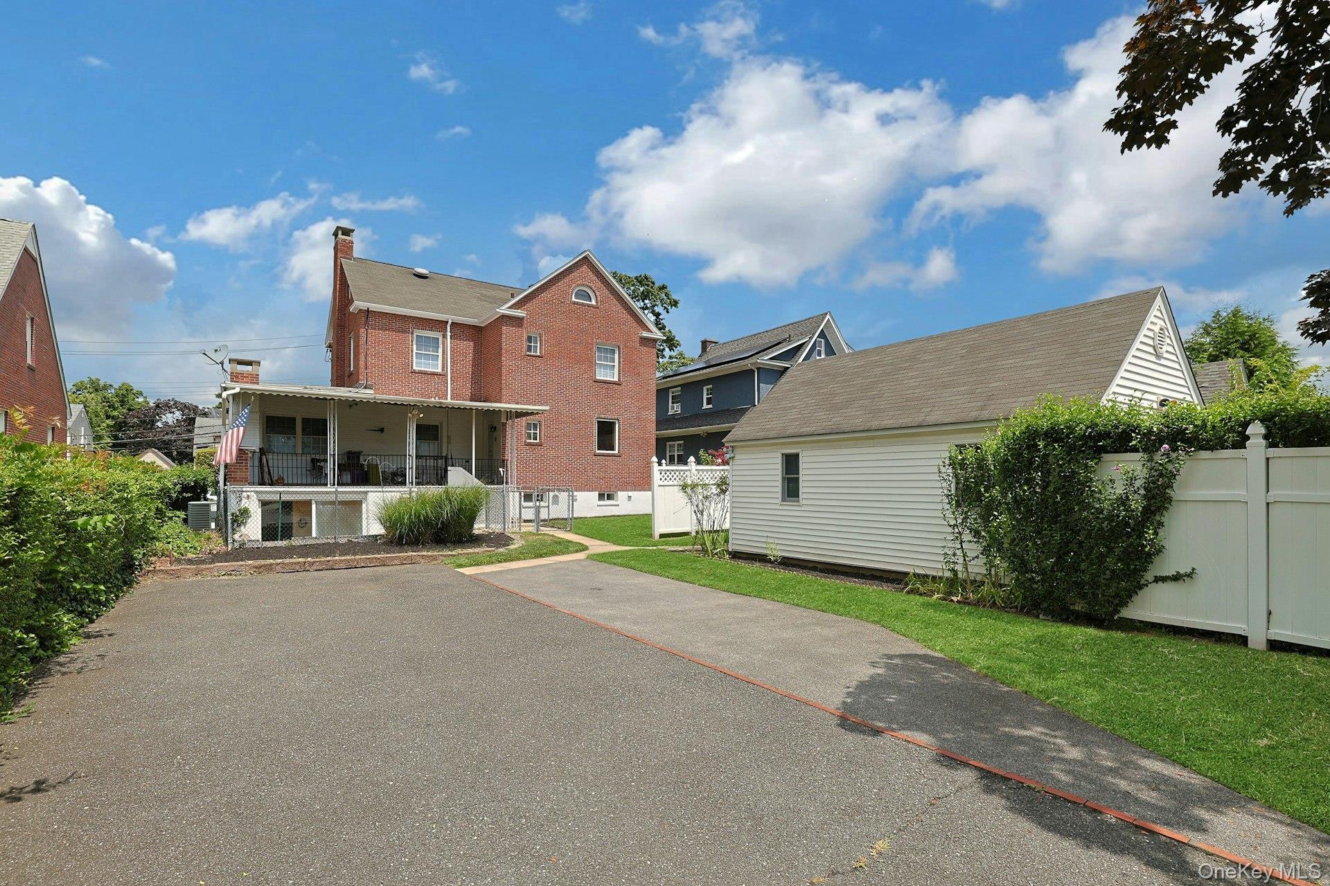 Single Family Bowman Avenue Westchester County, NY 10573, MLS-1038647-3