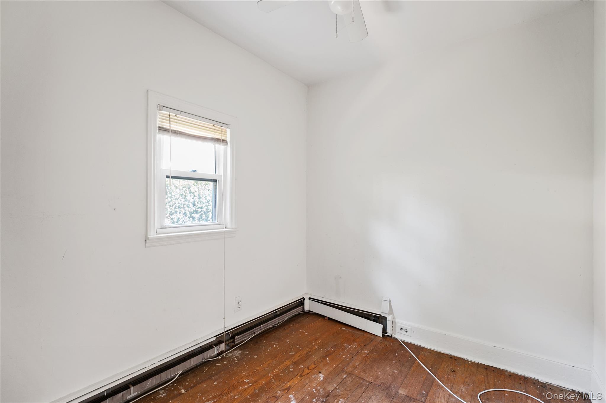 Single Family Marlan Court Nassau County, NY 11579, MLS-1038653-8