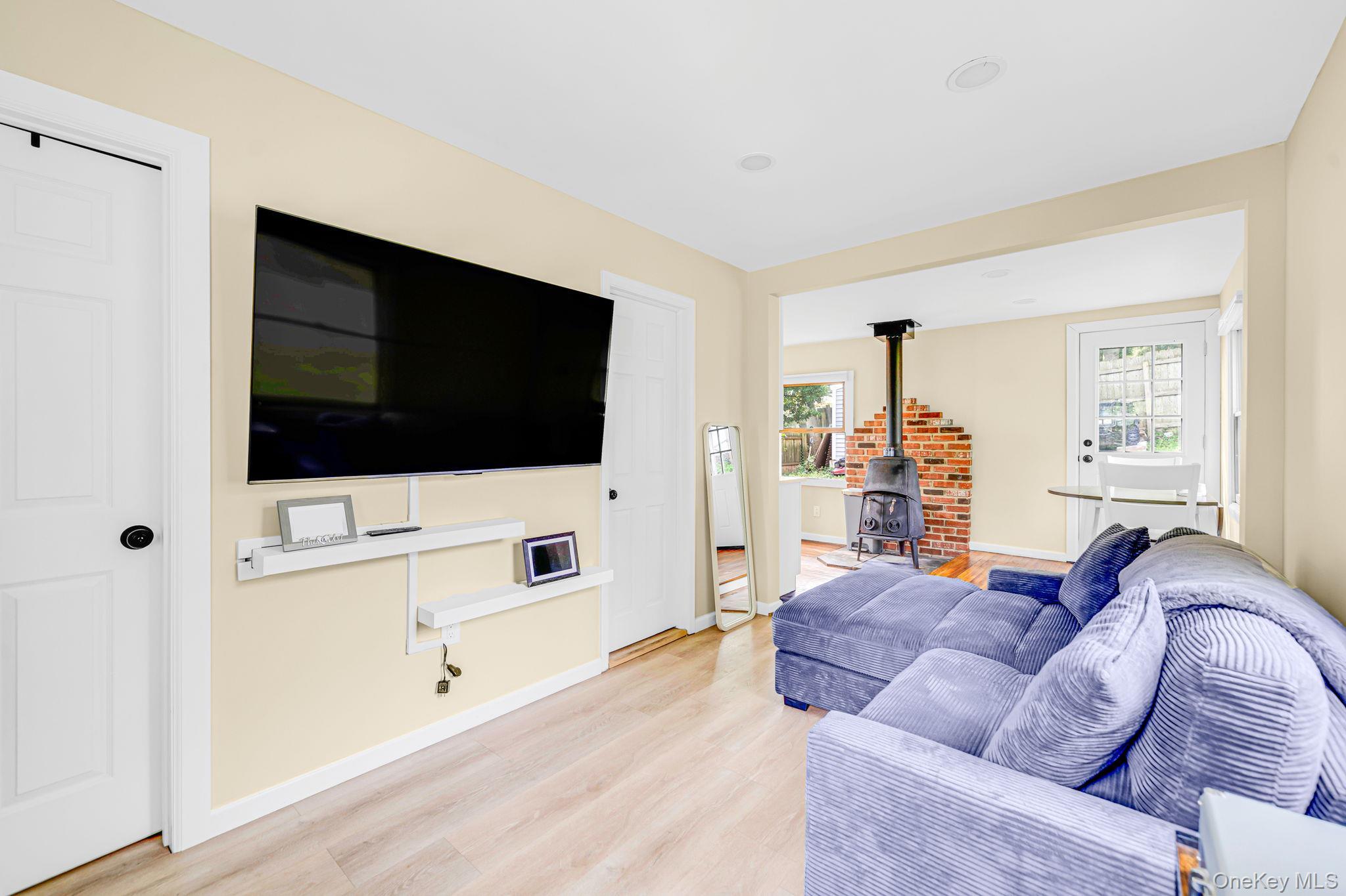 Single Family Port Jefferson Road Suffolk County, NY 11789, MLS-1038657-2