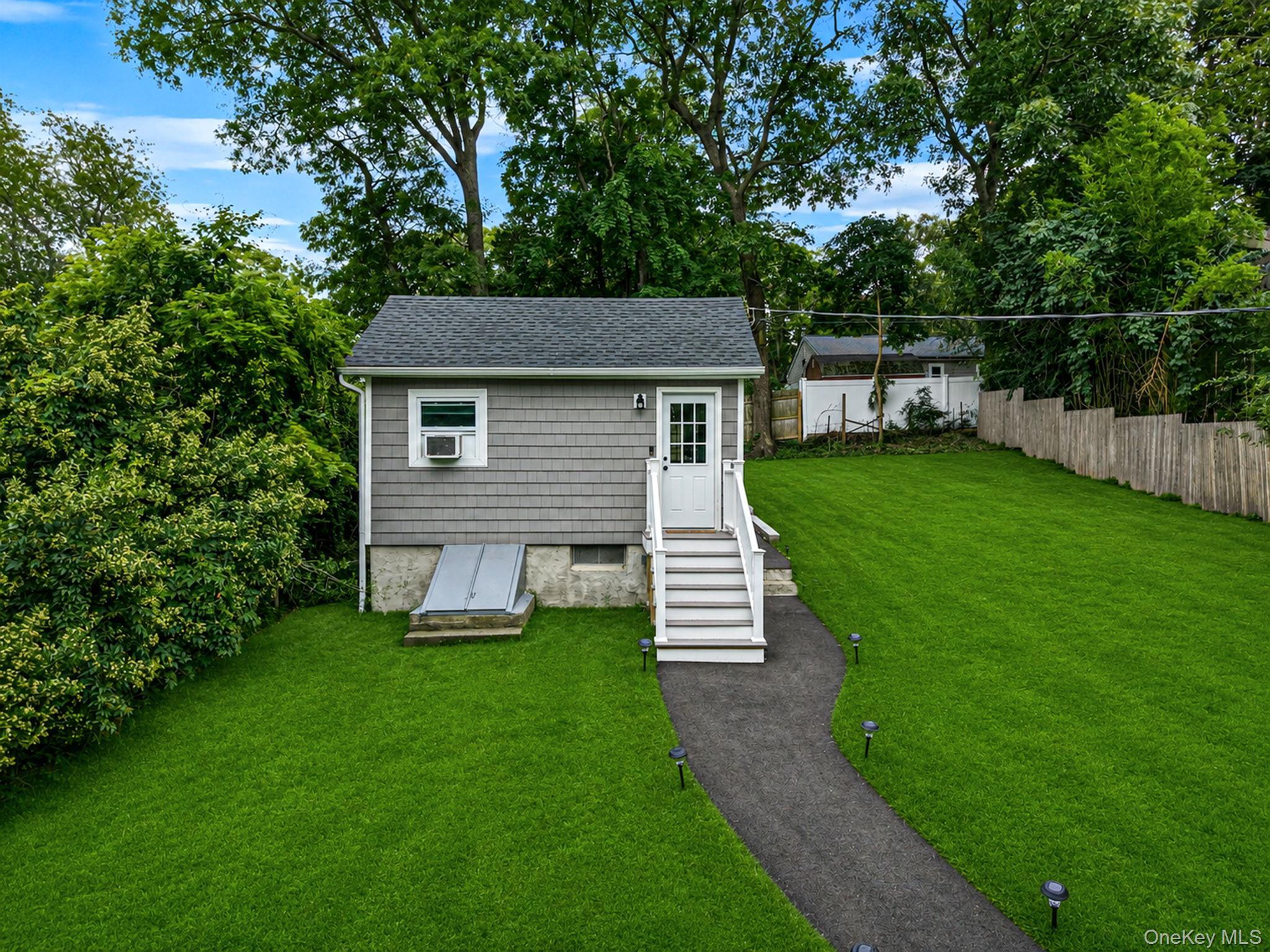 Single Family Port Jefferson Road Suffolk County, NY 11789, MLS-1038657-20