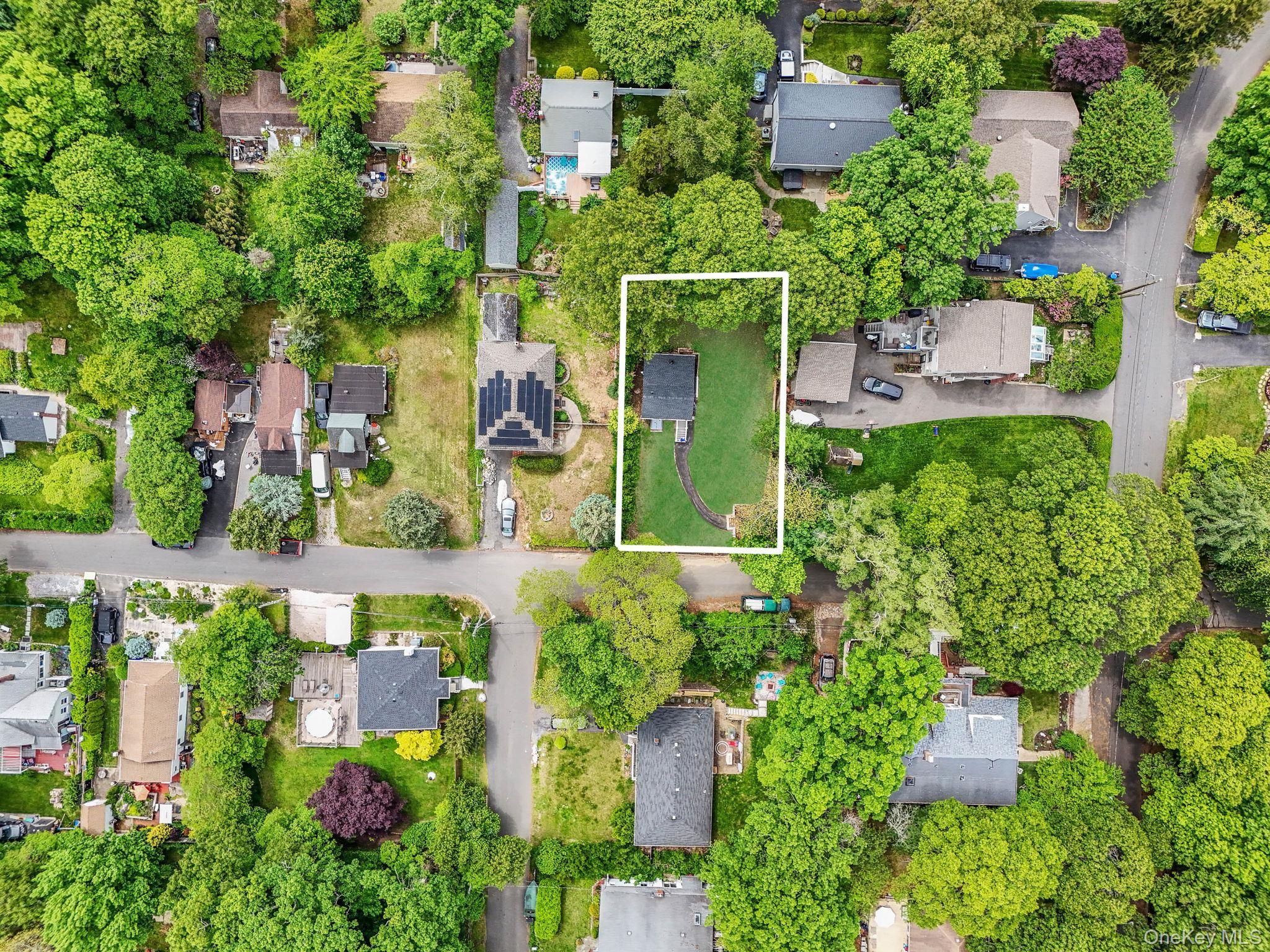 Single Family Port Jefferson Road Suffolk County, NY 11789, MLS-1038657-25