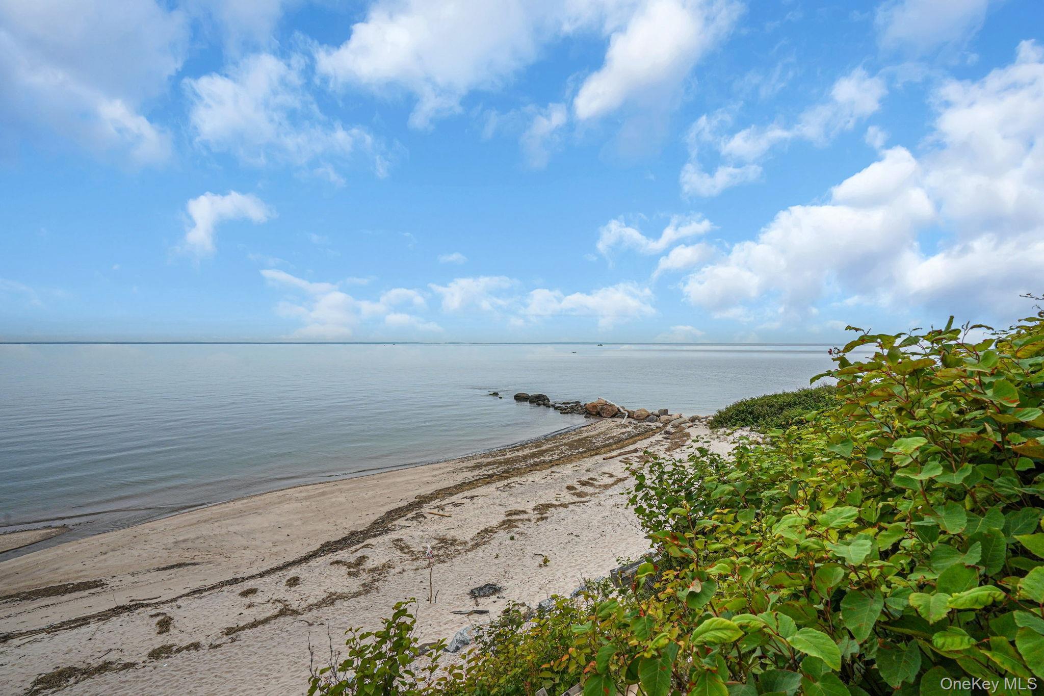 Single Family Port Jefferson Road Suffolk County, NY 11789, MLS-1038657-34