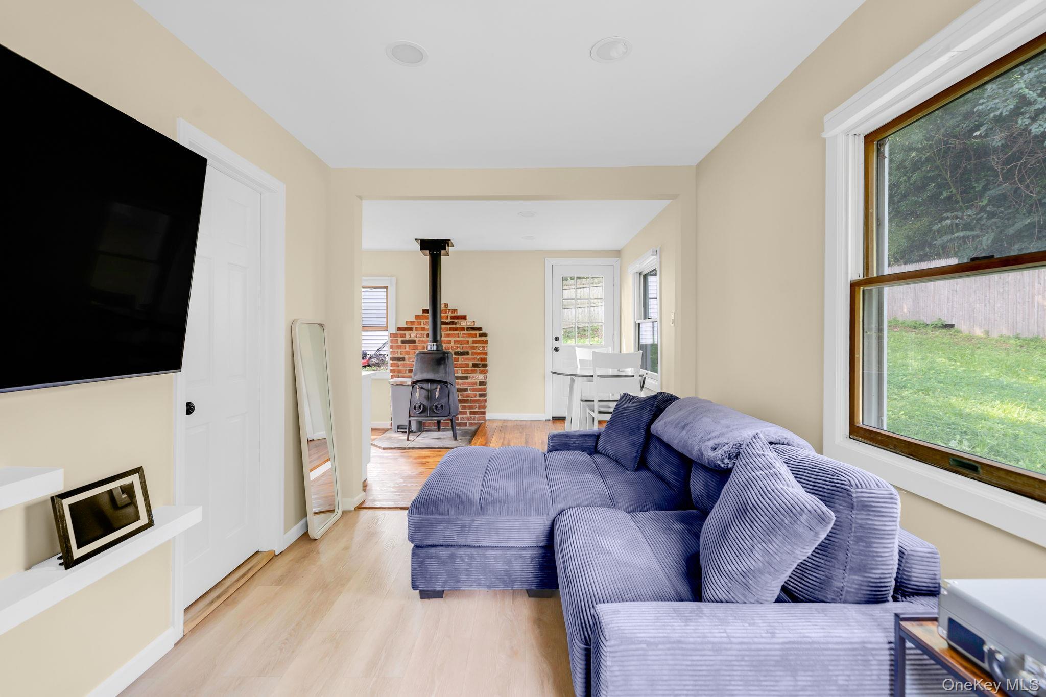 Single Family Port Jefferson Road Suffolk County, NY 11789, MLS-1038657-4