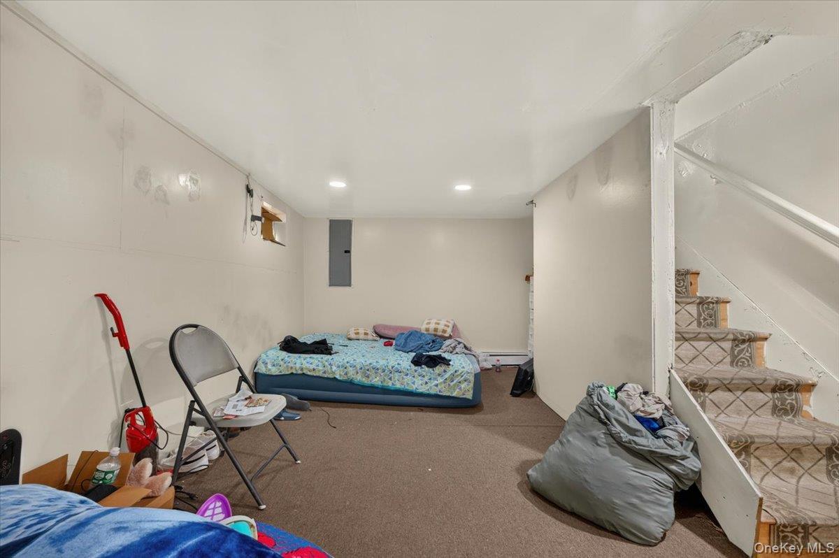 Single Family W 11th Street Suffolk County, NY 11746, MLS-1038660-10