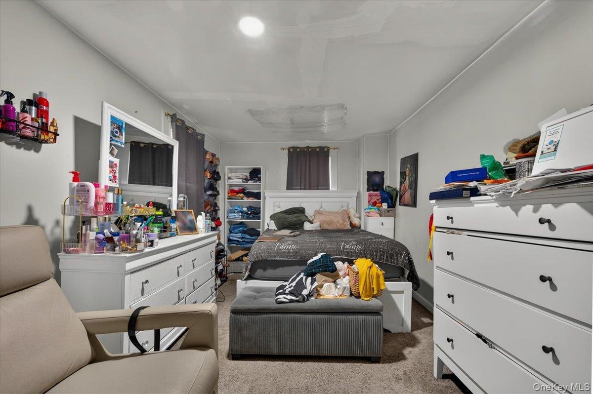 Single Family W 11th Street Suffolk County, NY 11746, MLS-1038660-9