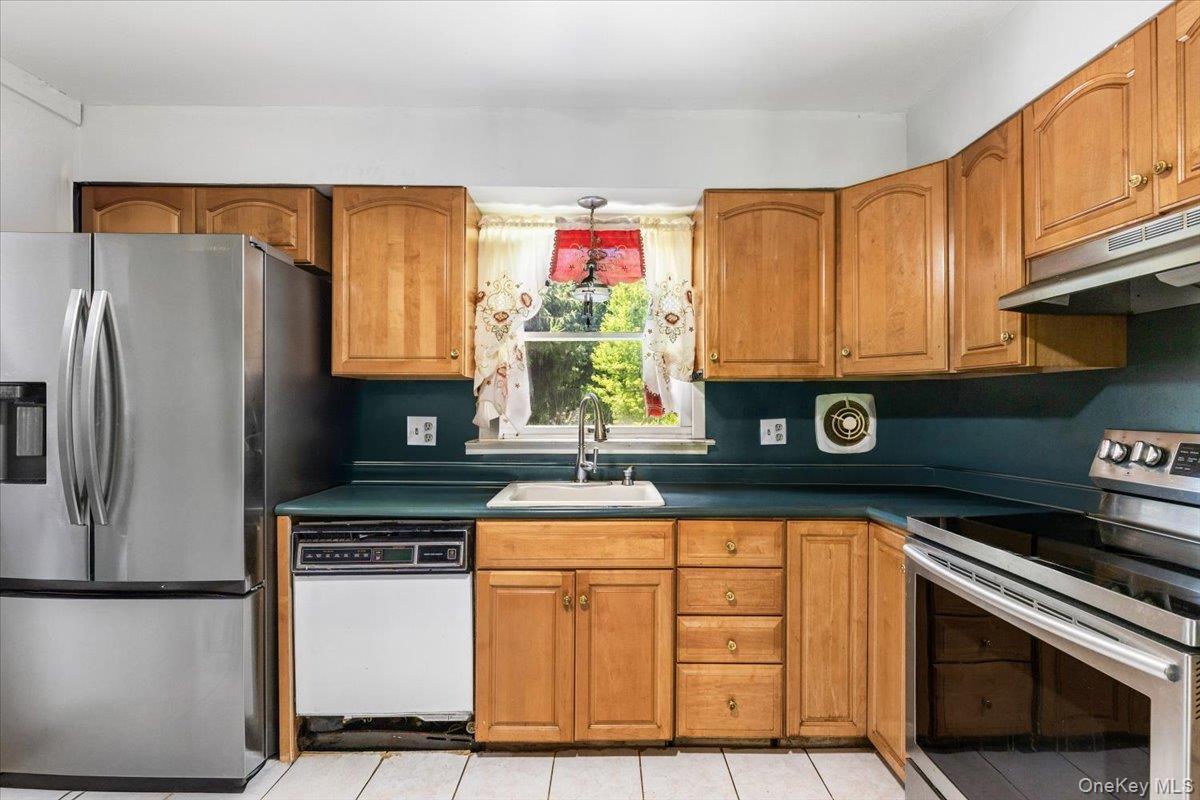 Single Family Jaycox Lane Dutchess County, NY 12533, MLS-1038684-11