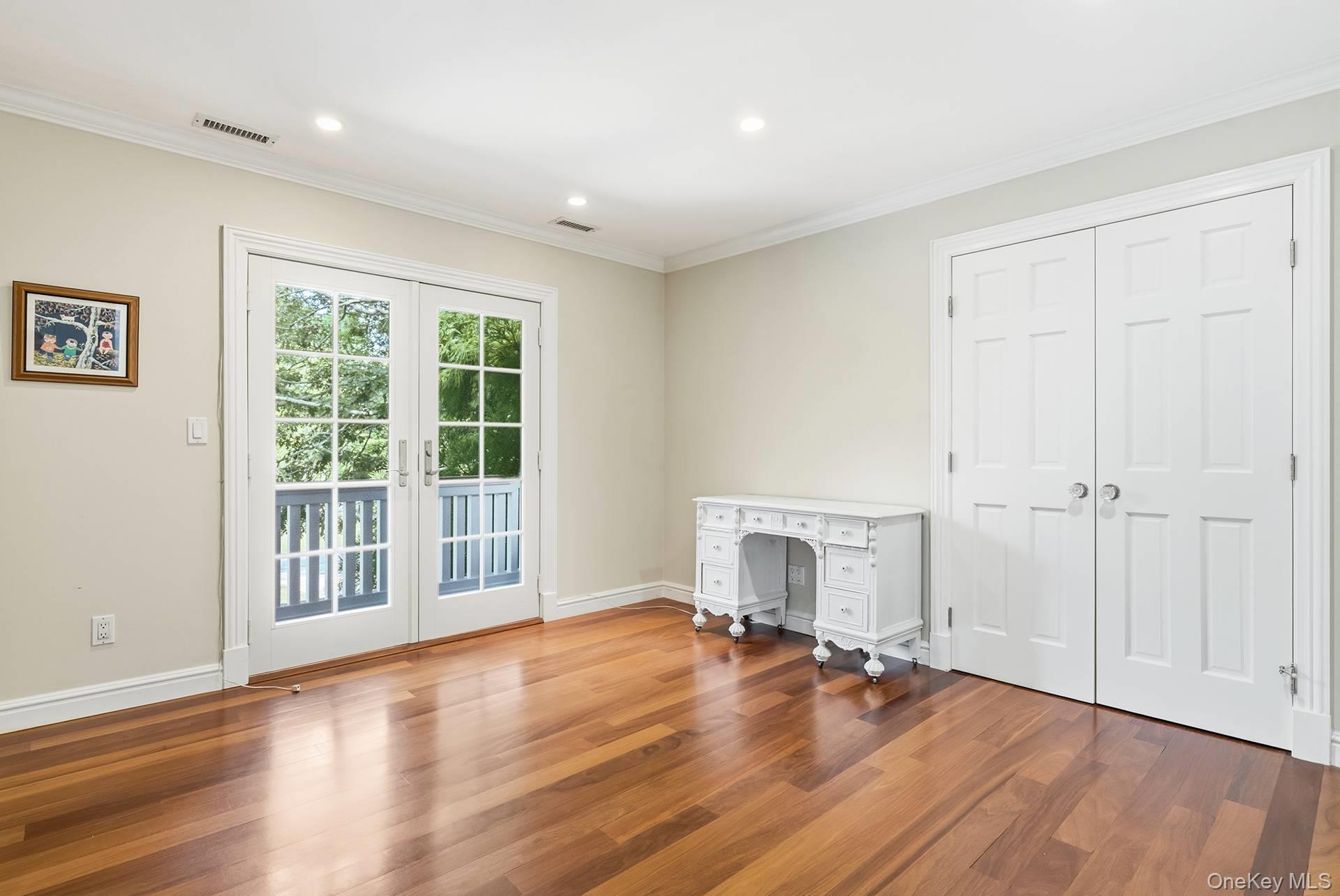 Single Family Pheasant Lane Suffolk County, NY 11960, MLS-1038718-21