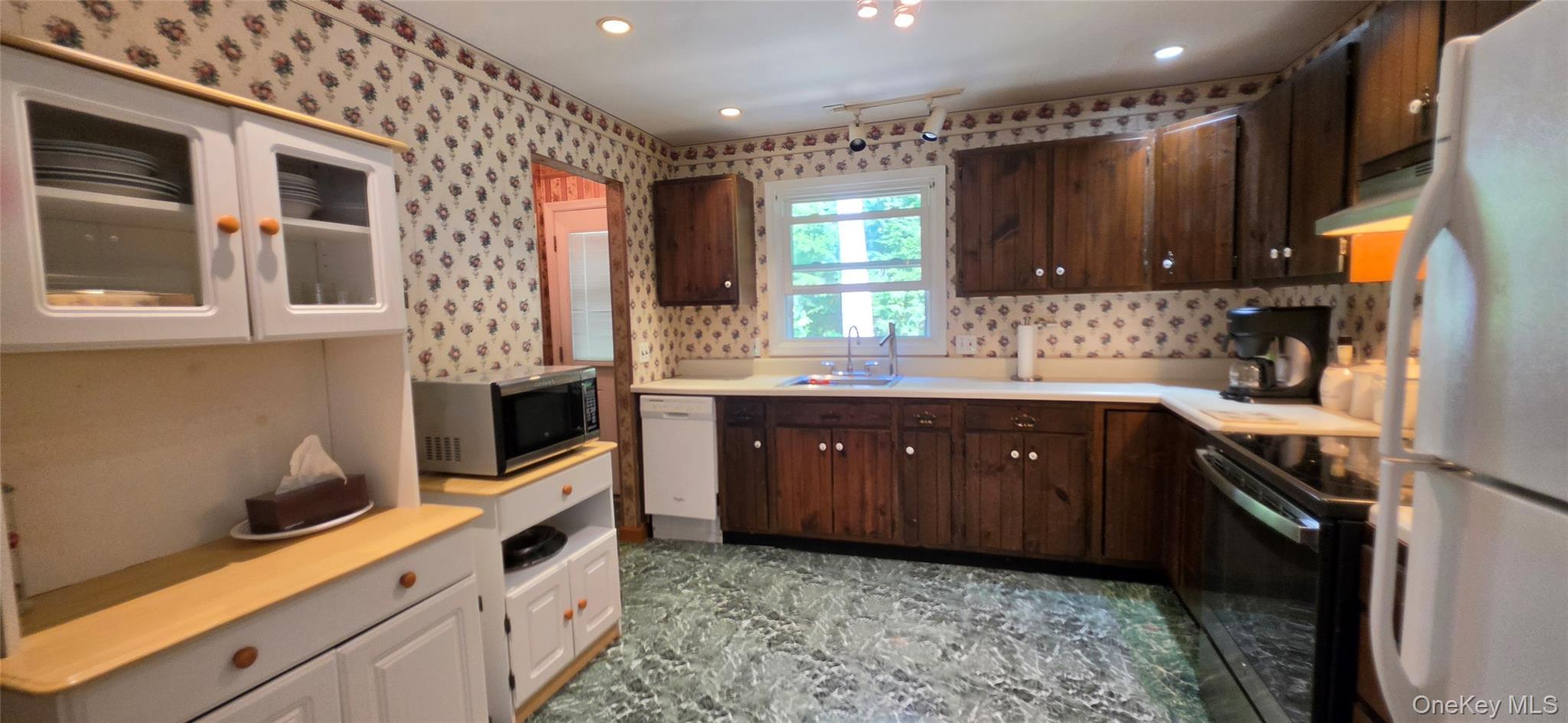 Single Family Nys 52 Sullivan County, NY 12764, MLS-1038727-27