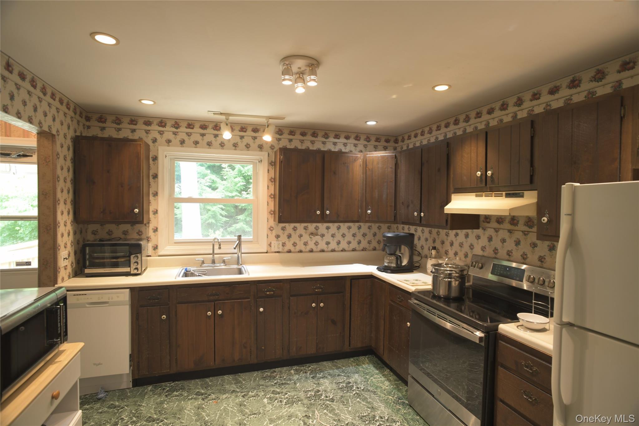 Single Family Nys 52 Sullivan County, NY 12764, MLS-1038727-29