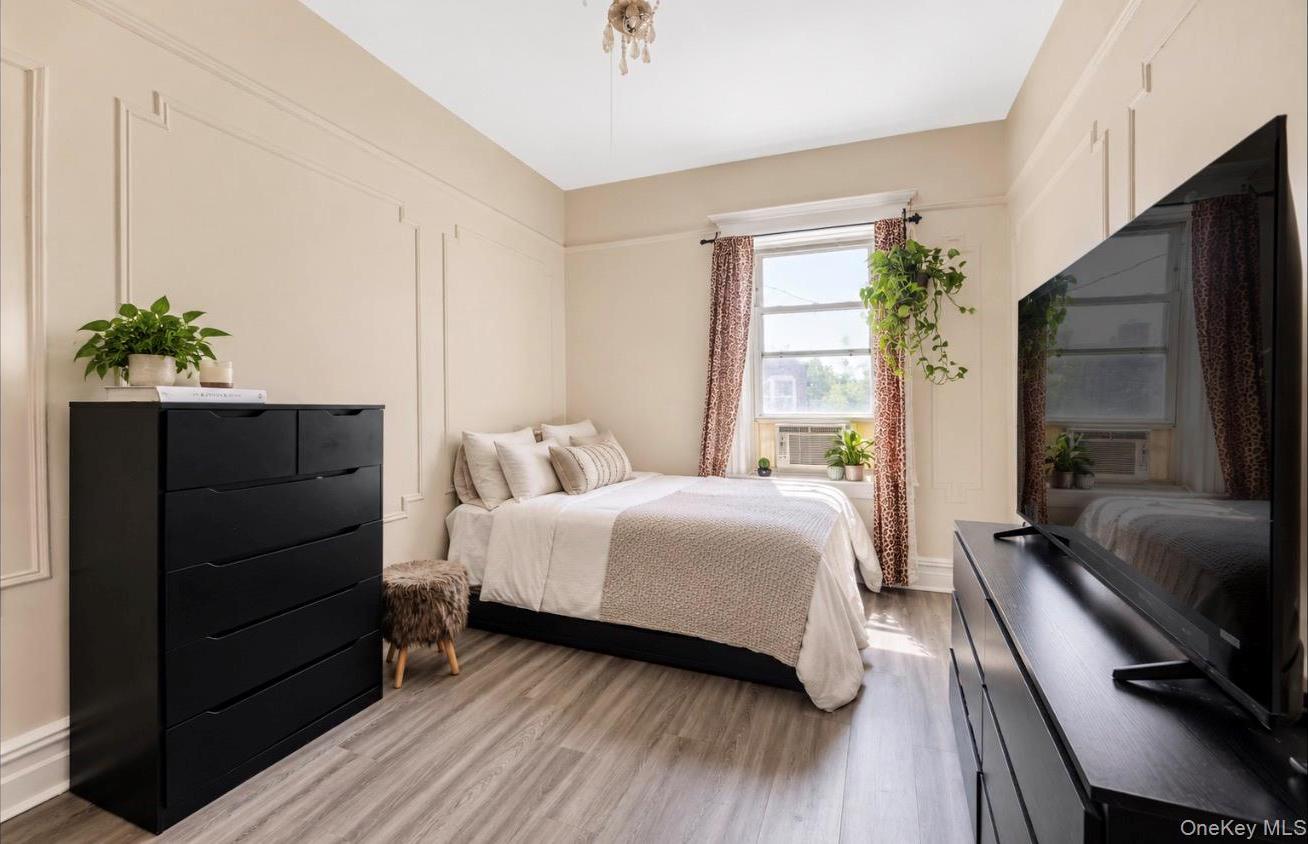 Single Family Adler Place  Brooklyn, NY 11208, MLS-1038735-10