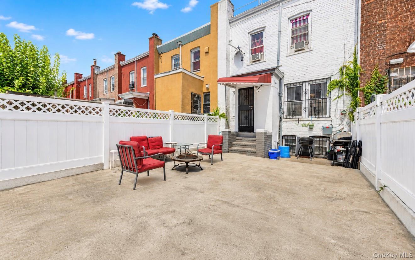 Single Family Adler Place  Brooklyn, NY 11208, MLS-1038735-15