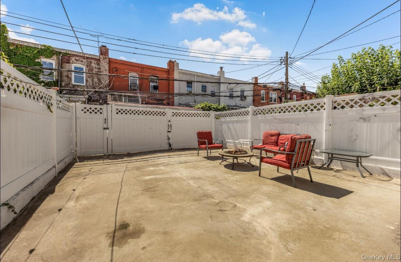 Single Family Adler Place  Brooklyn, NY 11208, MLS-1038735-16