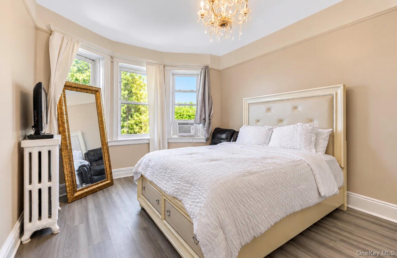 Single Family Adler Place  Brooklyn, NY 11208, MLS-1038735-9