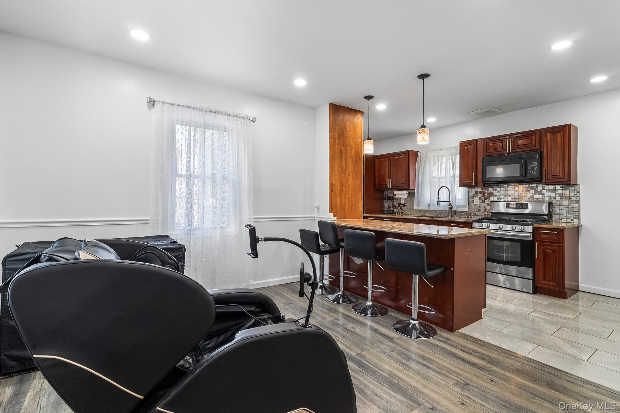 Single Family Lawson Street Nassau County, NY 11550, MLS-1038742-6