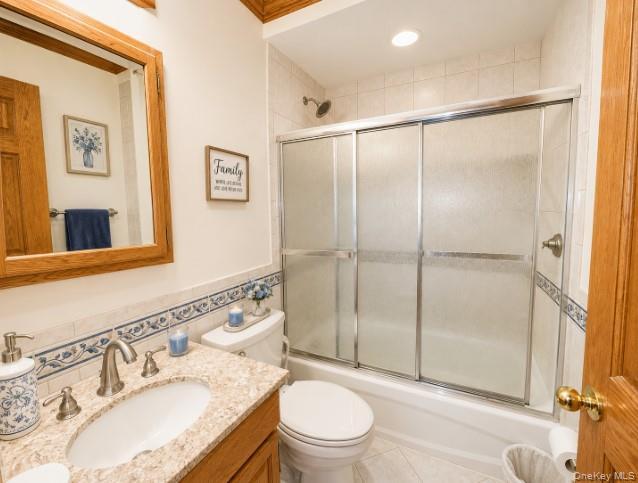 Single Family Forest Lane Suffolk County, NY 11727, MLS-1038745-13
