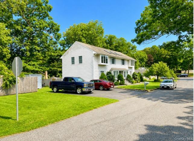 Single Family Forest Lane Suffolk County, NY 11727, MLS-1038745-2