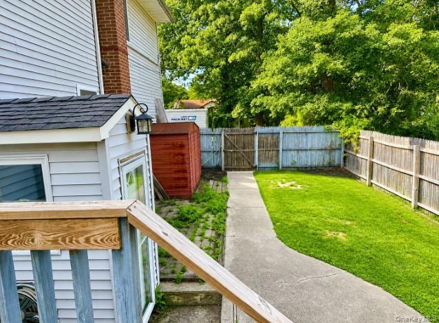 Single Family Forest Lane Suffolk County, NY 11727, MLS-1038745-28
