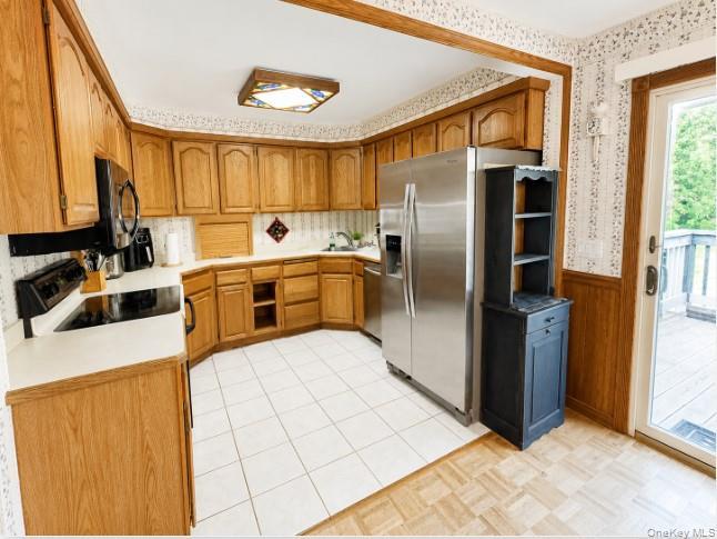 Single Family Forest Lane Suffolk County, NY 11727, MLS-1038745-5