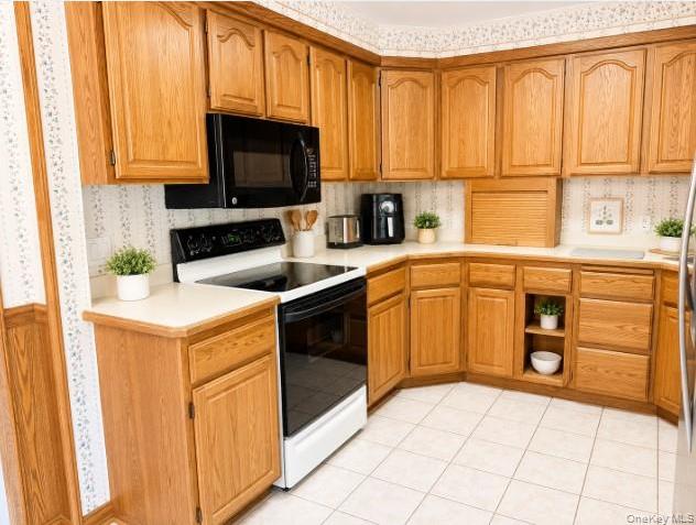 Single Family Forest Lane Suffolk County, NY 11727, MLS-1038745-6