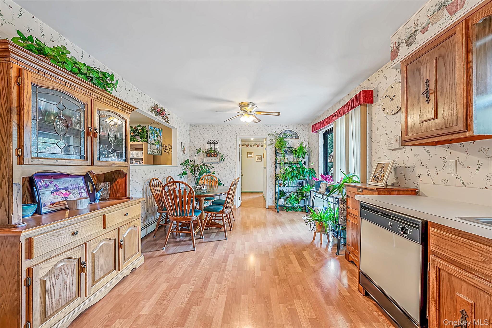 Single Family Rutland Road  Suffolk County, NY 11950, MLS-1038776-10