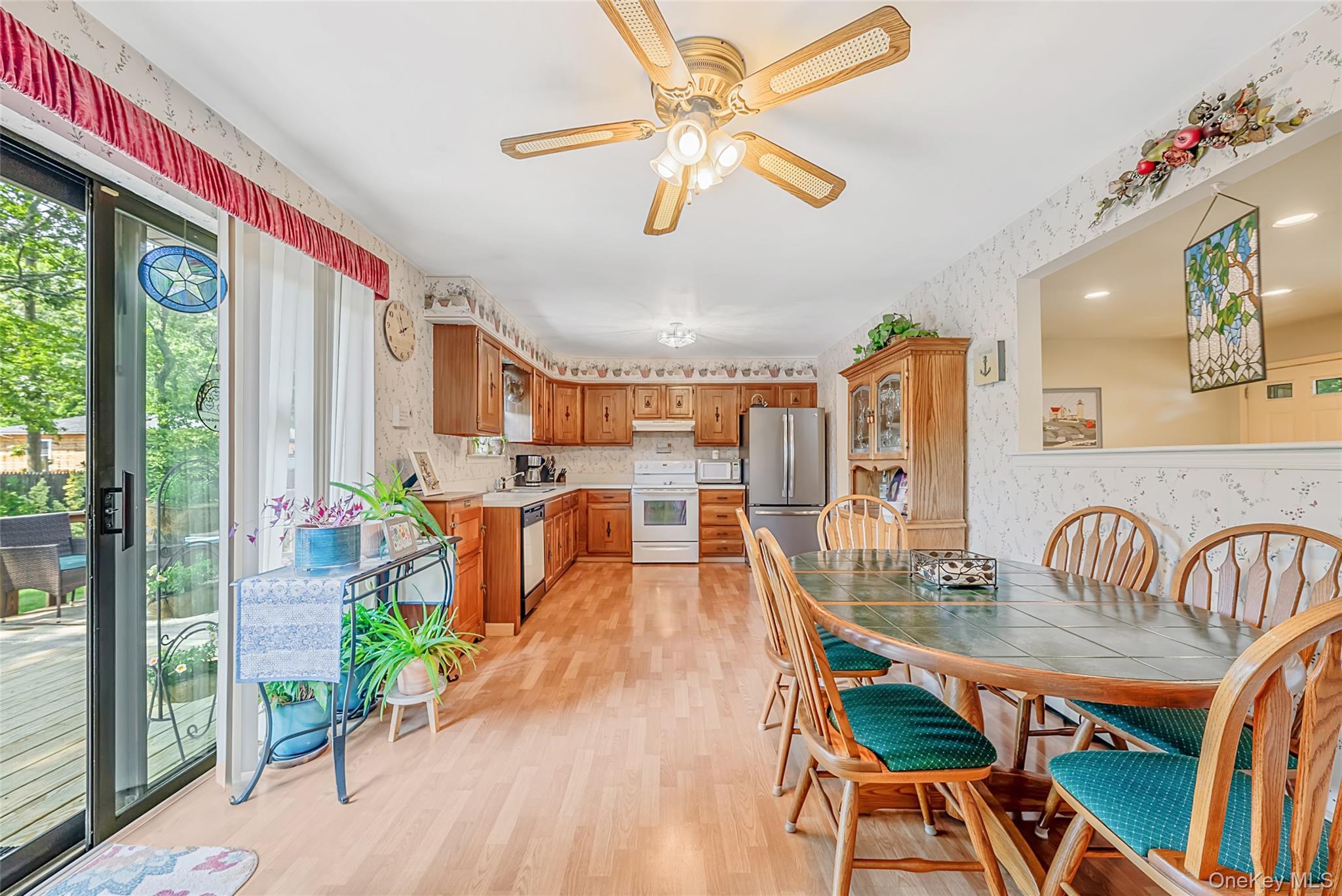 Single Family Rutland Road  Suffolk County, NY 11950, MLS-1038776-12