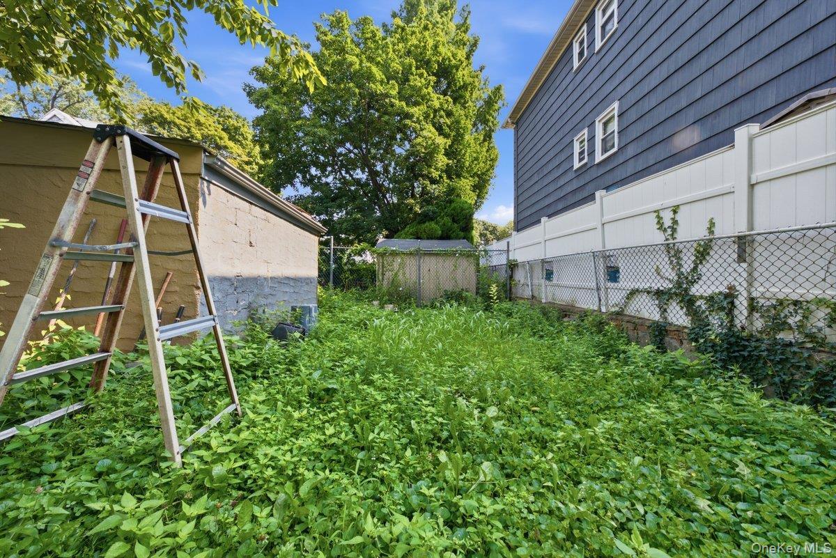 Single Family First Street Westchester County, NY 10704, MLS-1038781-20