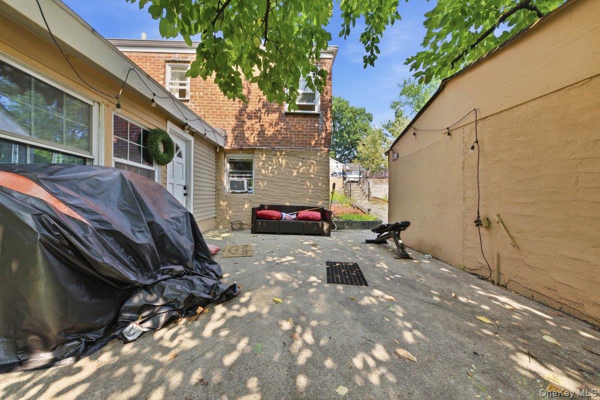 Single Family First Street Westchester County, NY 10704, MLS-1038781-23