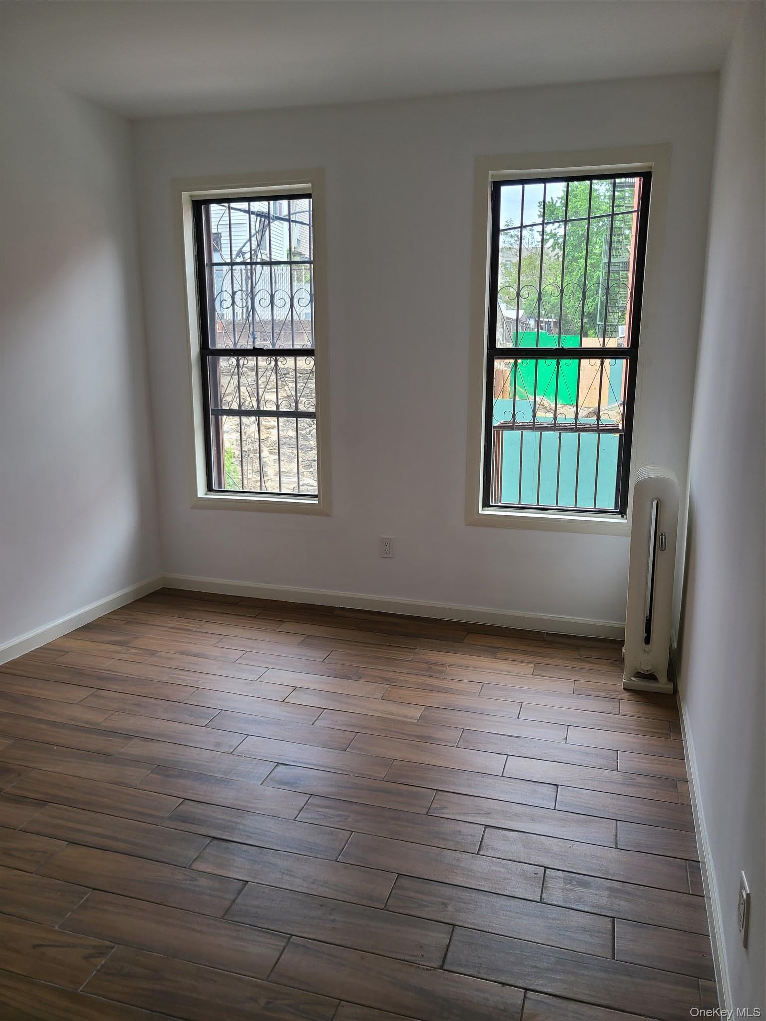 Single Family Seneca Avenue  Bronx, NY 10474, MLS-1038801-10