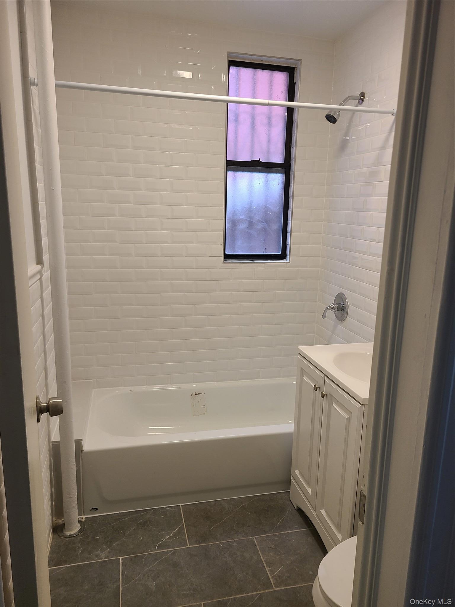 Single Family Seneca Avenue  Bronx, NY 10474, MLS-1038801-7