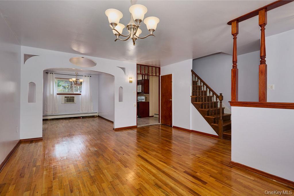 Single Family Throggs Neck Boulevard Bronx, NY 10465, MLS-1038811-24
