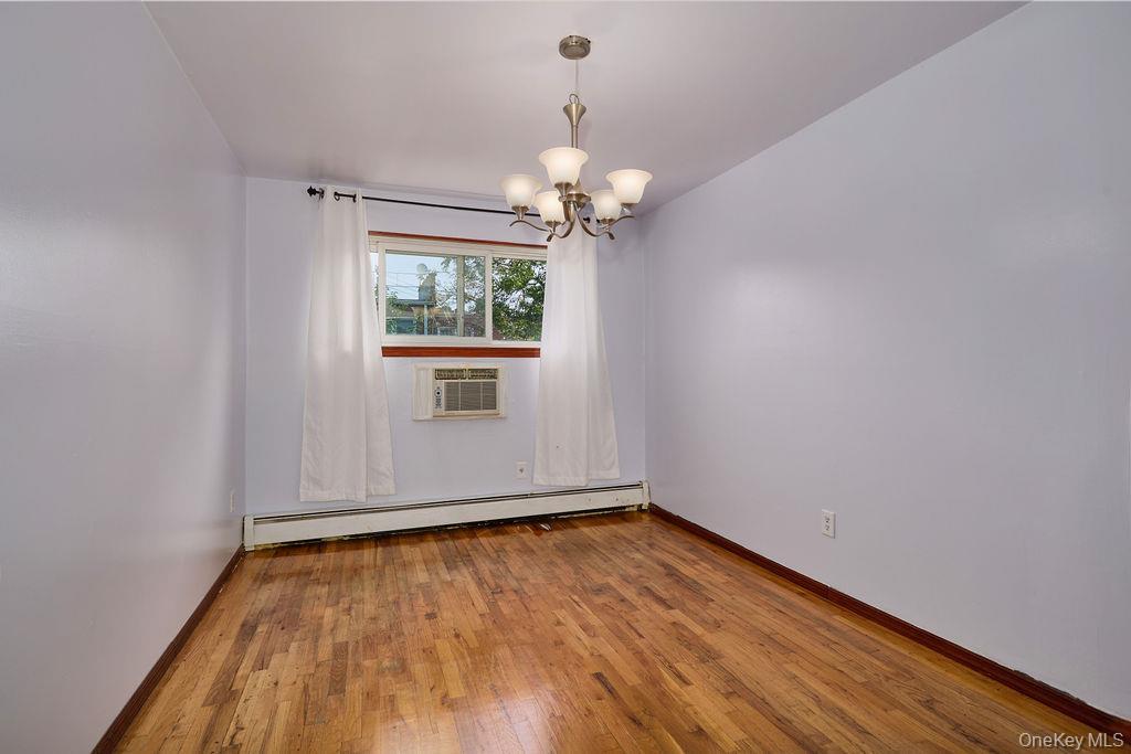 Single Family Throggs Neck Boulevard Bronx, NY 10465, MLS-1038811-26