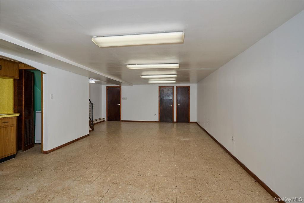 Single Family Throggs Neck Boulevard Bronx, NY 10465, MLS-1038811-43