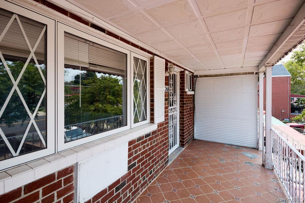 Single Family Throggs Neck Boulevard Bronx, NY 10465, MLS-1038811-48