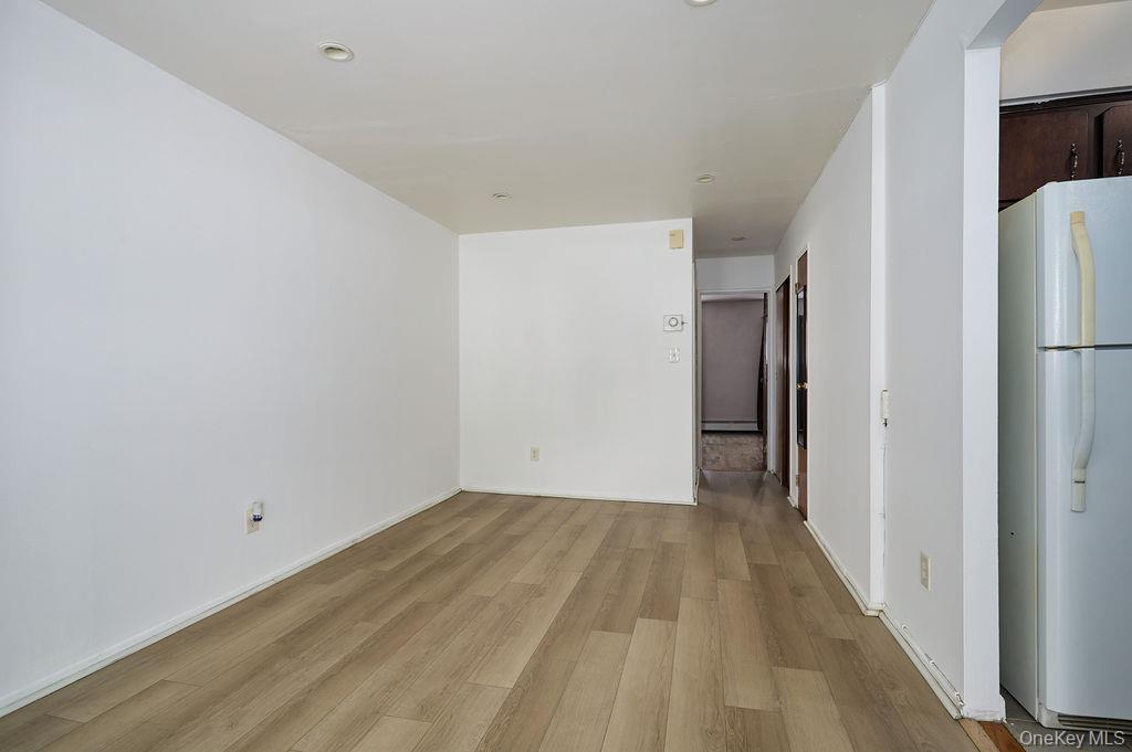 Single Family Throggs Neck Boulevard Bronx, NY 10465, MLS-1038811-5
