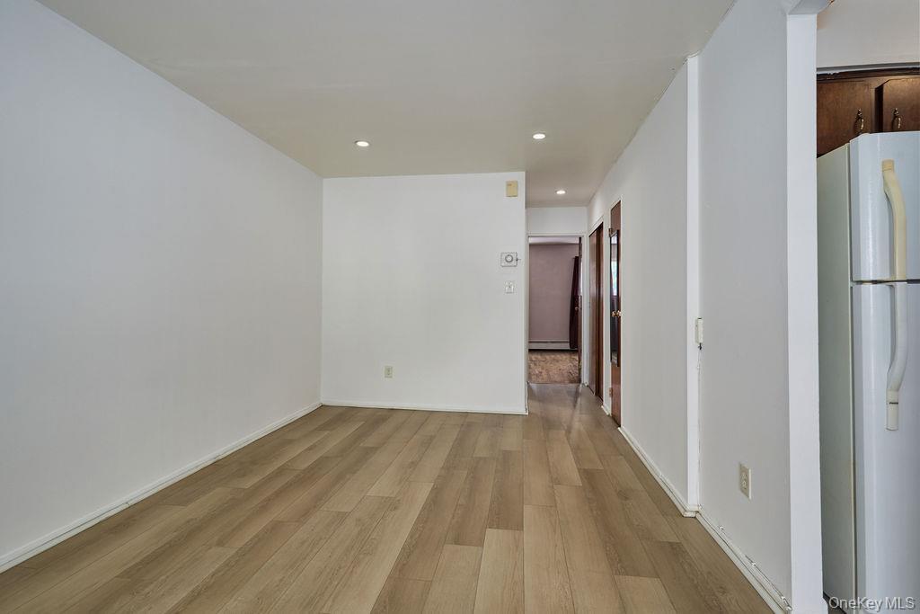 Single Family Throggs Neck Boulevard Bronx, NY 10465, MLS-1038811-8