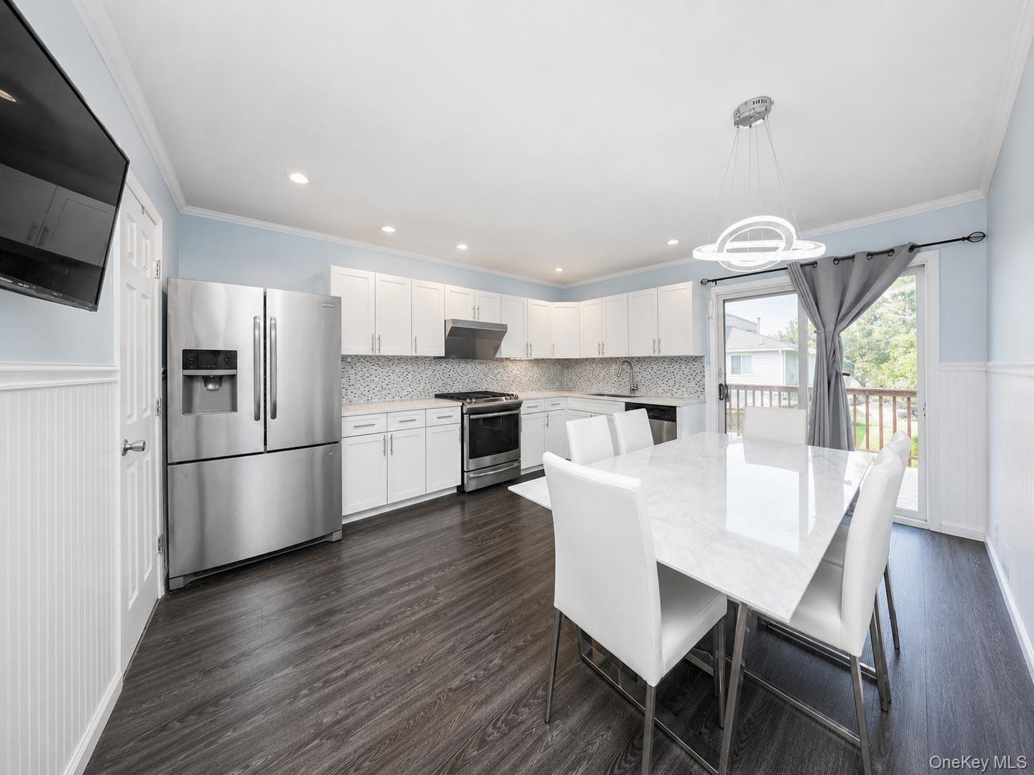 Single Family Medina Street Staten Island, NY 10306, MLS-1038812-13