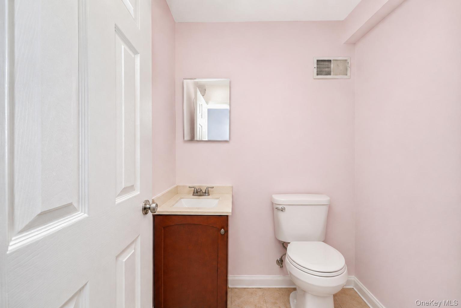 Single Family Medina Street Staten Island, NY 10306, MLS-1038812-30