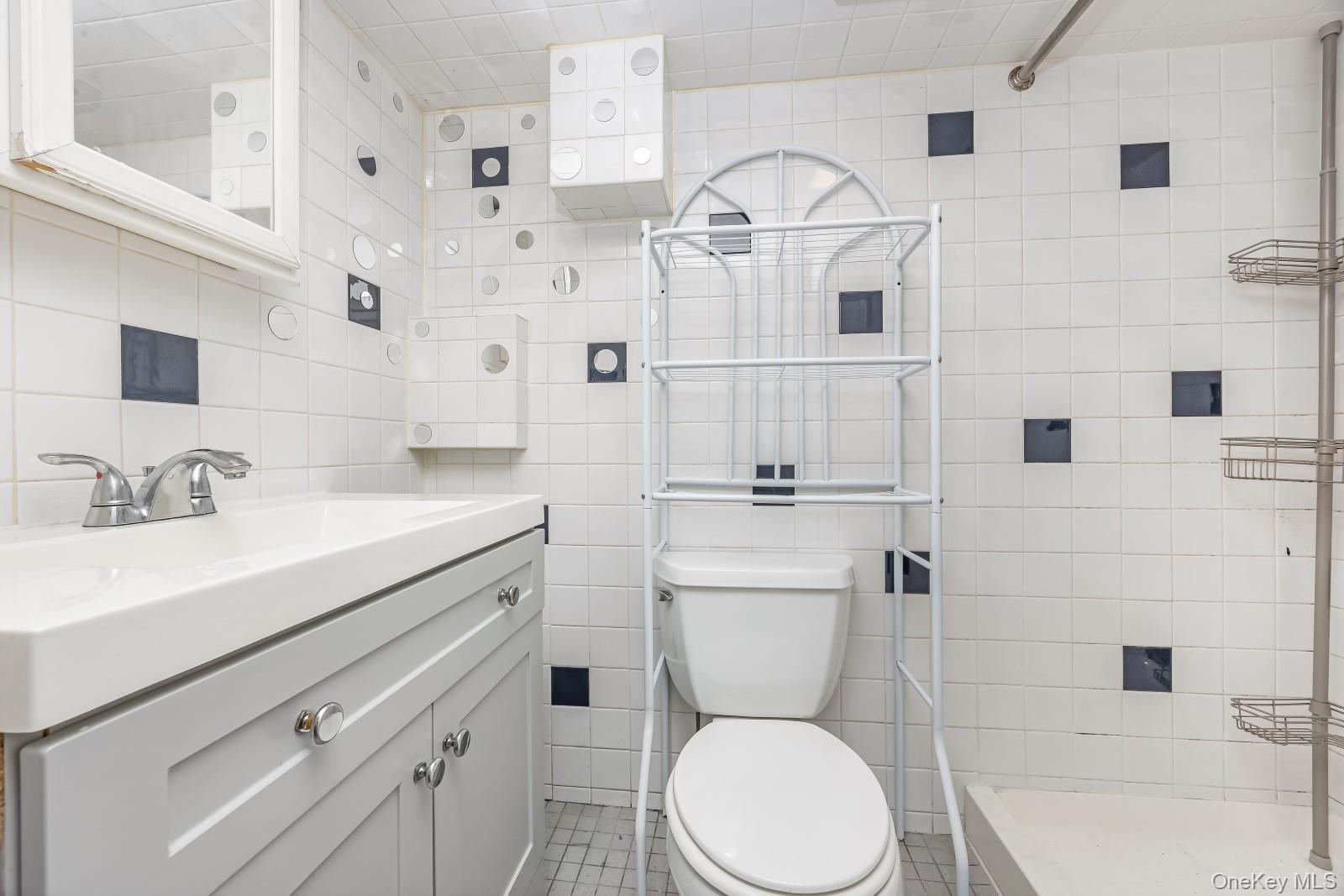 Single Family 61st Street  Queens, NY 11378, MLS-1038823-31