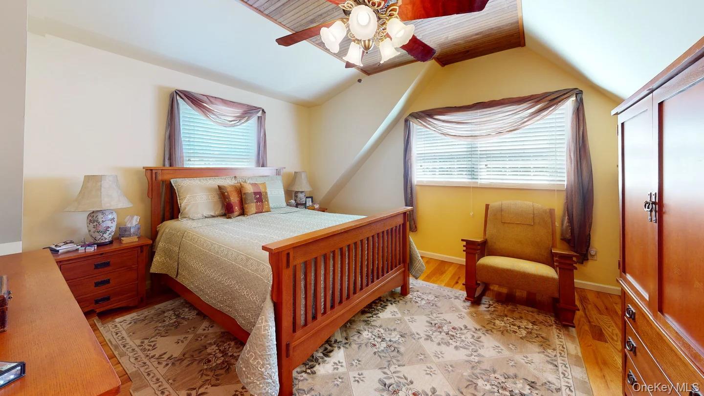Single Family W Gaylore Drive Suffolk County, NY 11701, MLS-1038848-13