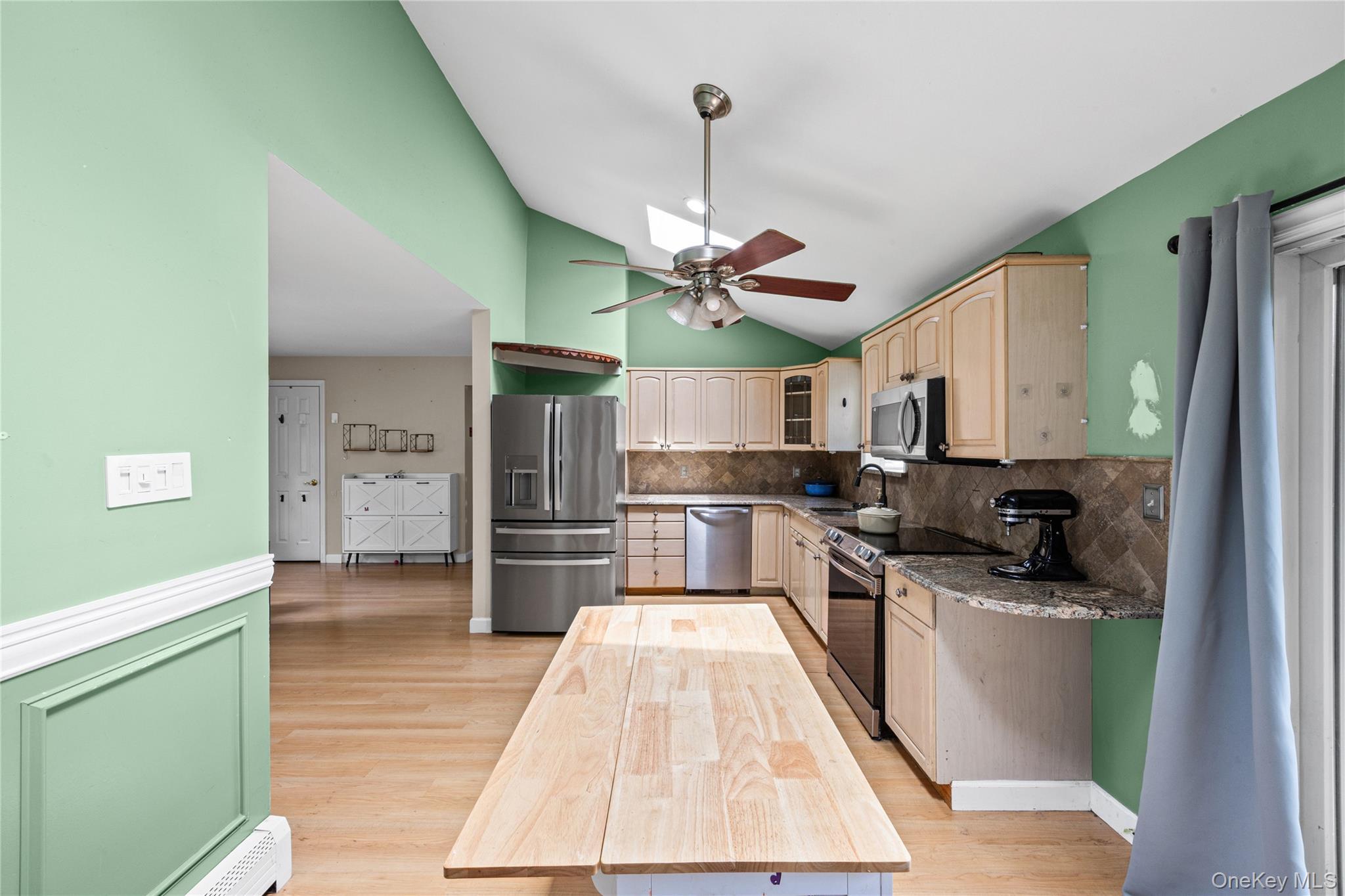 Single Family Udall Road Suffolk County, NY 11706, MLS-1038855-15