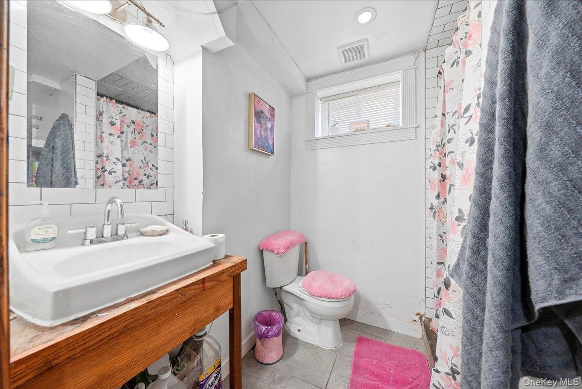 Single Family Coolidge Avenue Westchester County, NY 10701, MLS-1038877-22