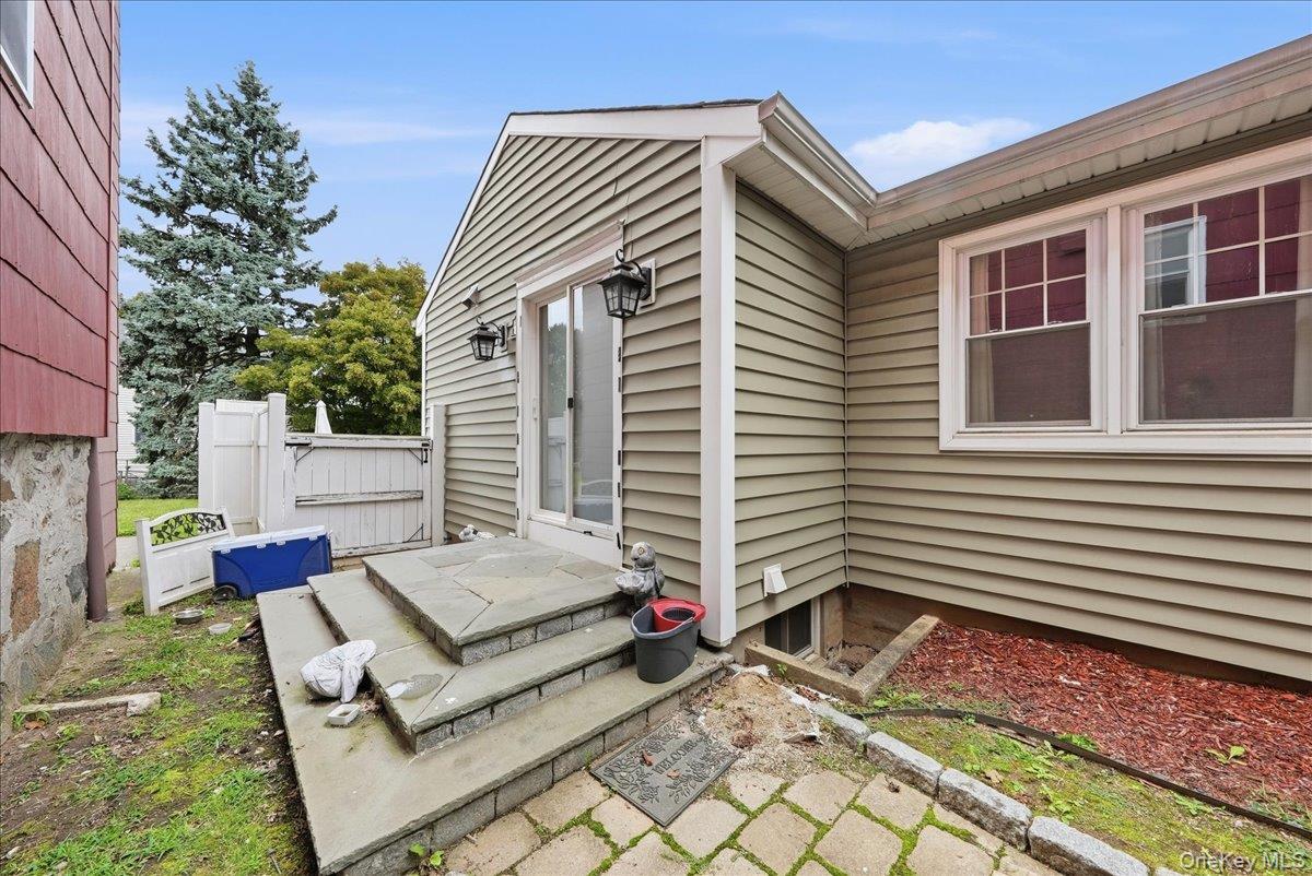 Single Family Coolidge Avenue Westchester County, NY 10701, MLS-1038877-33