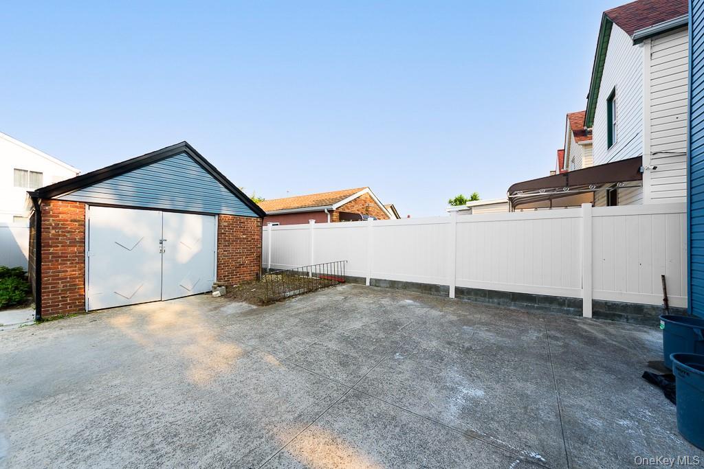 Single Family 141st Street  Queens, NY 11436, MLS-1038880-2