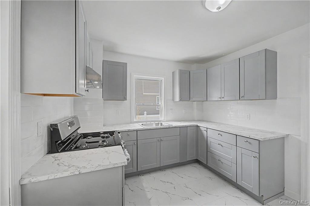 Single Family 179th Street Queens, NY 11434, MLS-1038882-23