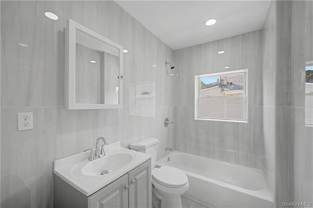 Single Family 179th Street Queens, NY 11434, MLS-1038882-27