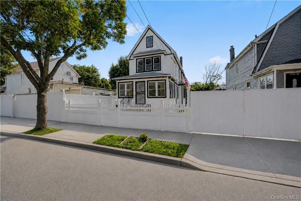 Single Family 179th Street Queens, NY 11434, MLS-1038882-4