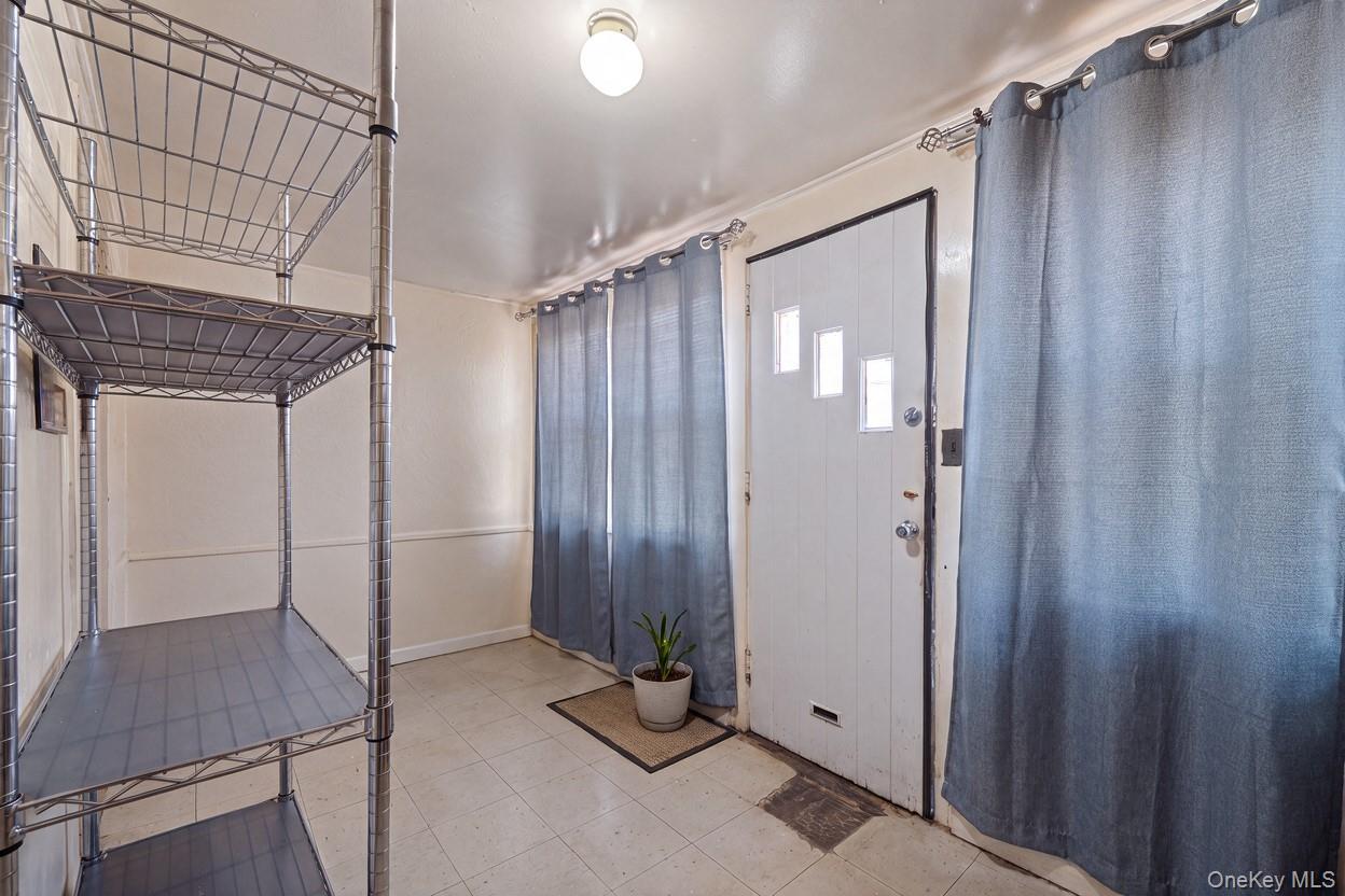 Single Family 91st Avenue Queens, NY 11421, MLS-1038884-2