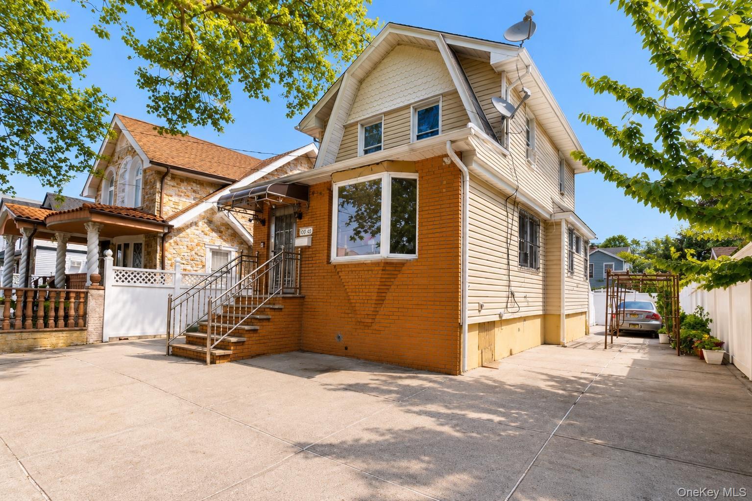 Single Family 123rd St  Queens, NY 11420, MLS-1038891-20