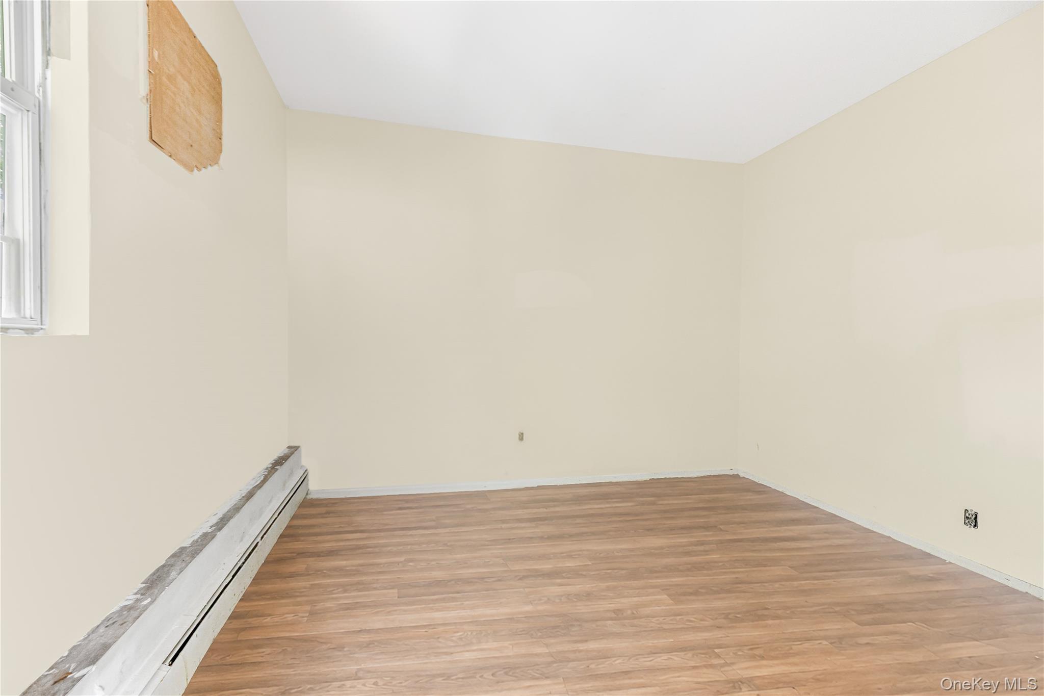 Single Family Harding Park  Bronx, NY 10473, MLS-1038896-12