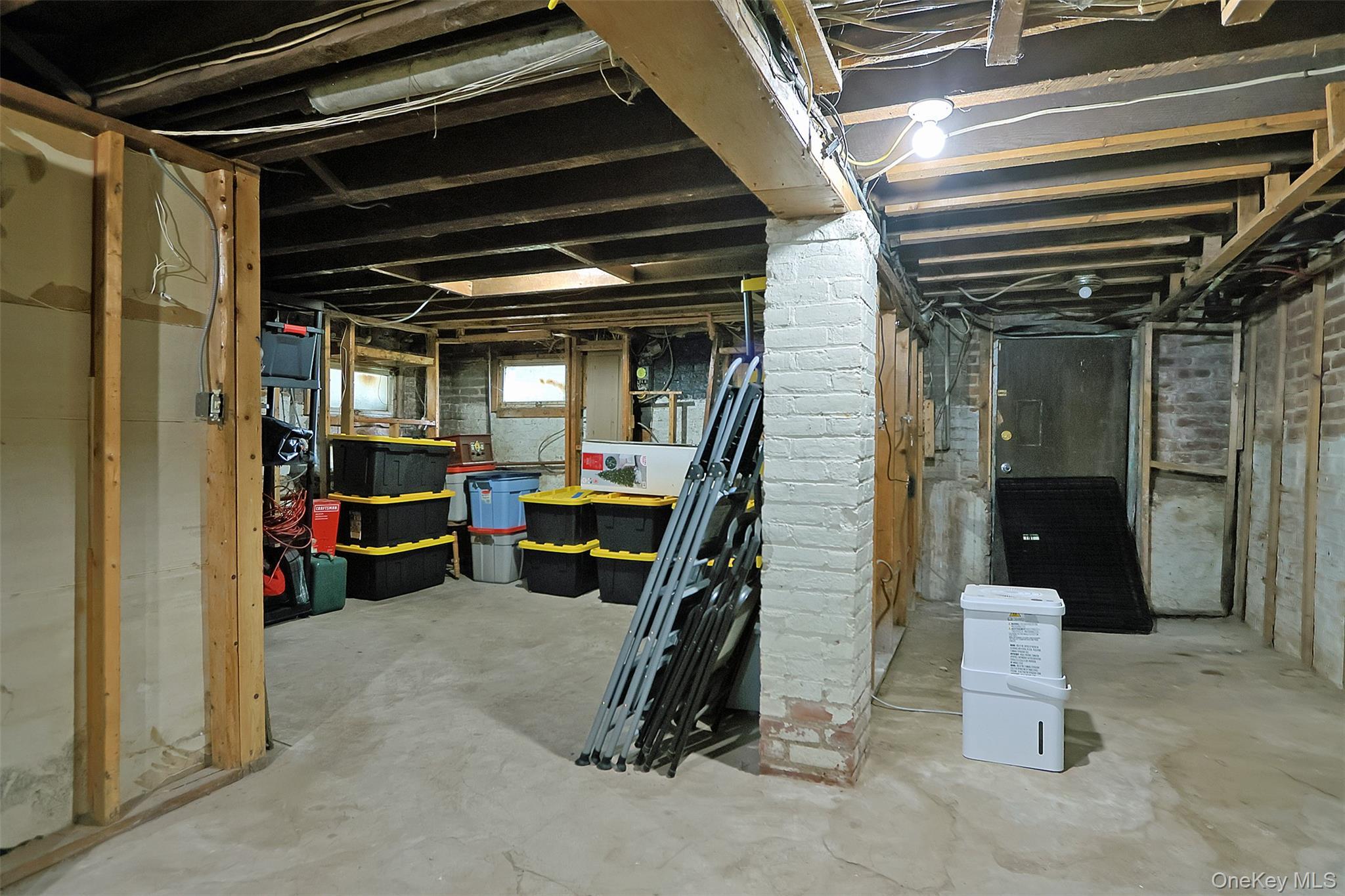 Single Family Elm Street Orange County, NY 12550, MLS-1038902-34